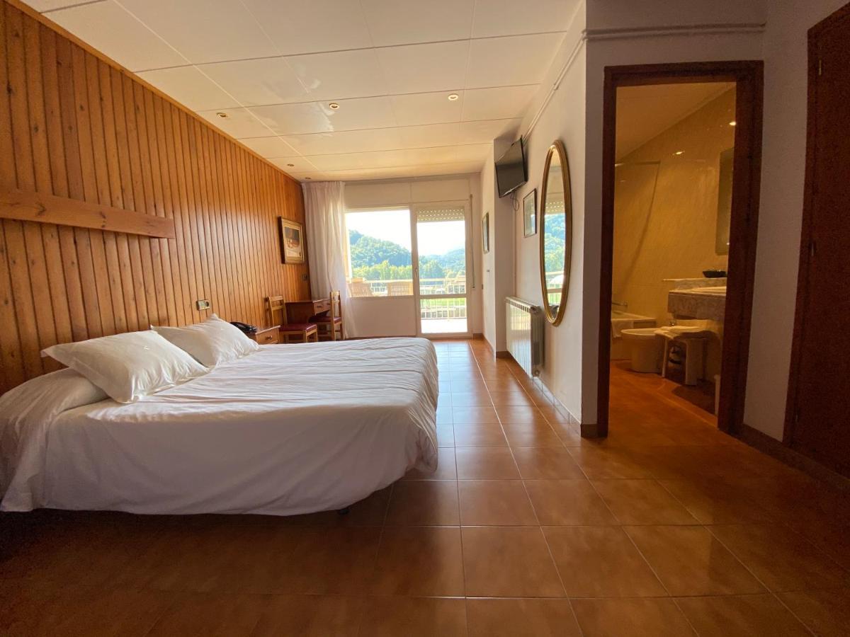 Hotel Solana Del Ter Ripoll Buitenkant foto
