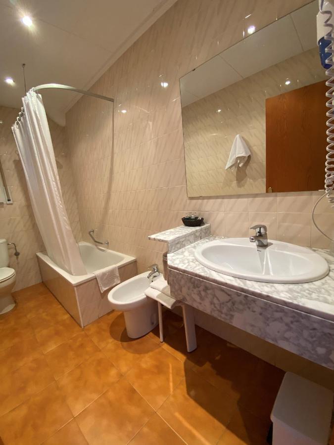 Hotel Solana Del Ter Ripoll Buitenkant foto