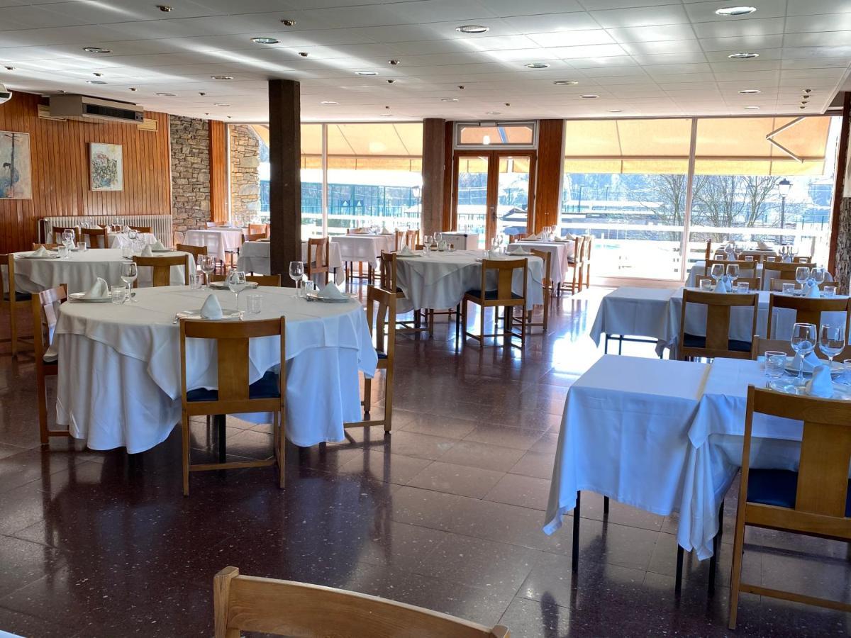 Hotel Solana Del Ter Ripoll Buitenkant foto